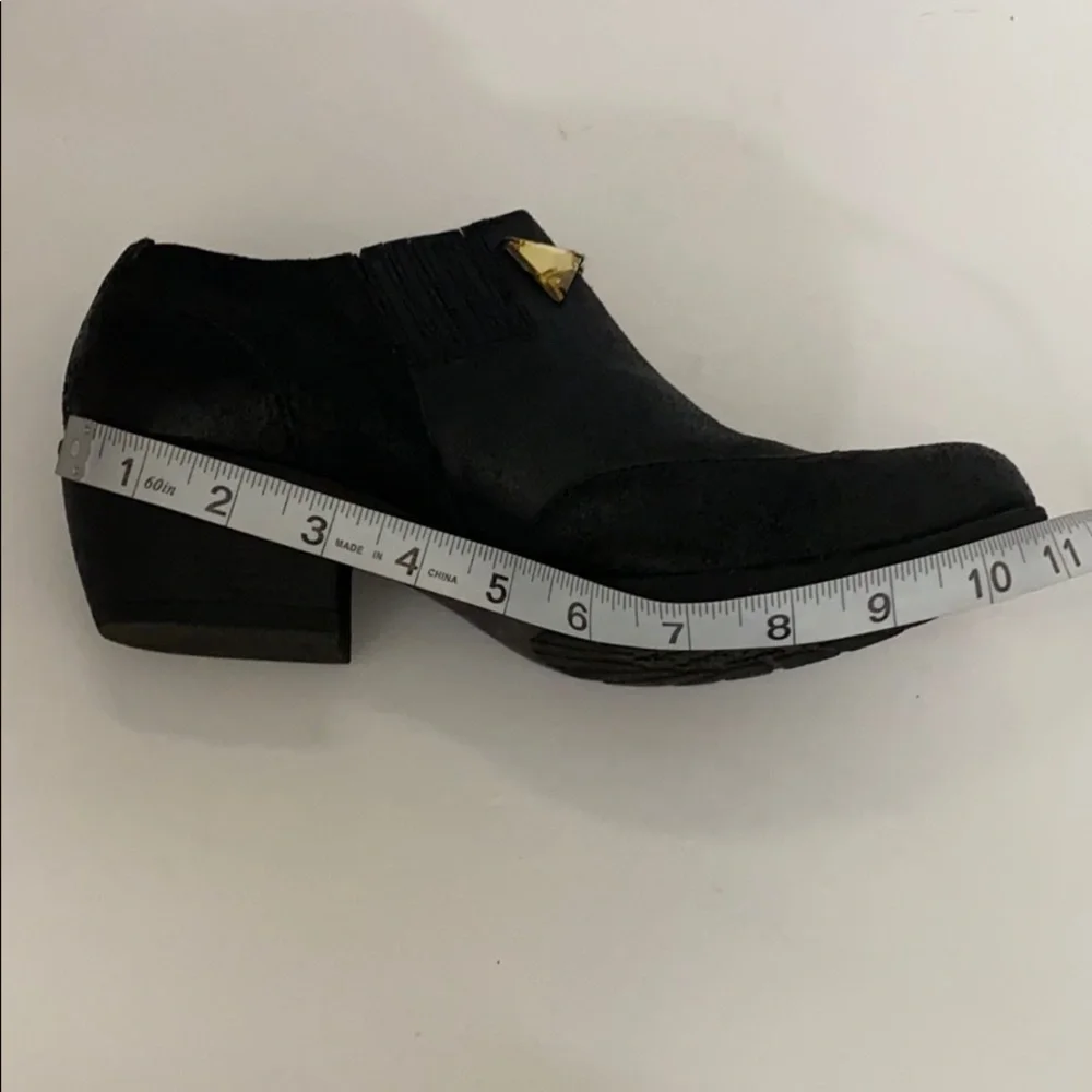 Korks Black Leather Embellished Wingtip Booties